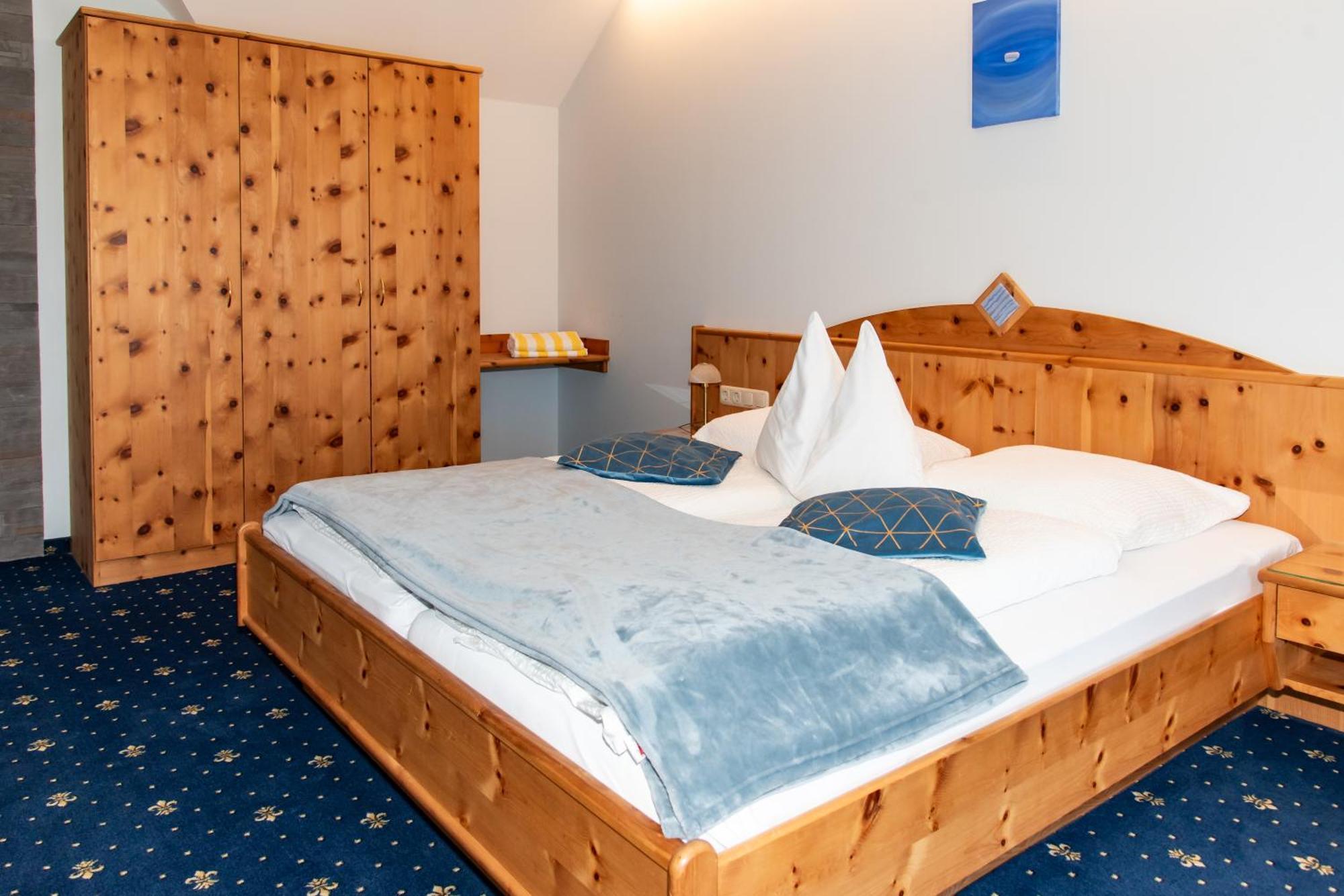 Edelsteinhotel Guniwirt Krakaudorf Ngoại thất bức ảnh